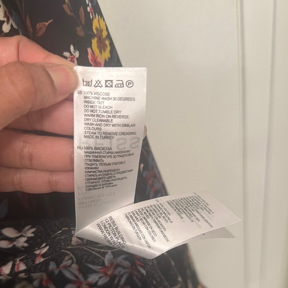 Reiss Black Floral Long Sleeve Button Shirt - Picture 9 of 9